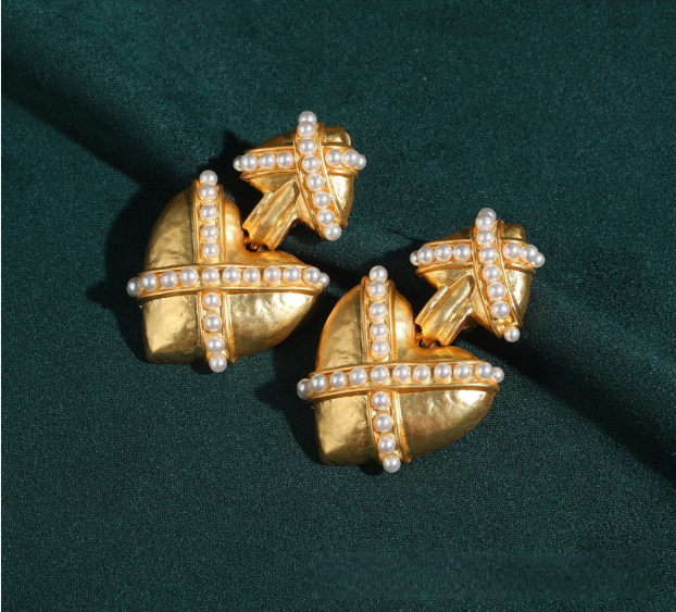 Venetian Seal Earring