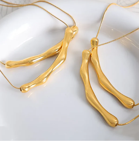 Abstract Wave Pendant Necklace