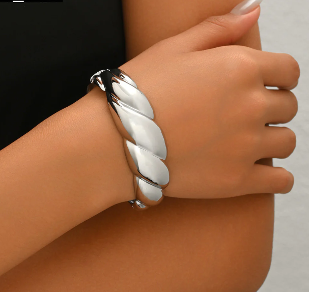 Aurelian Armour Stack Bracelet