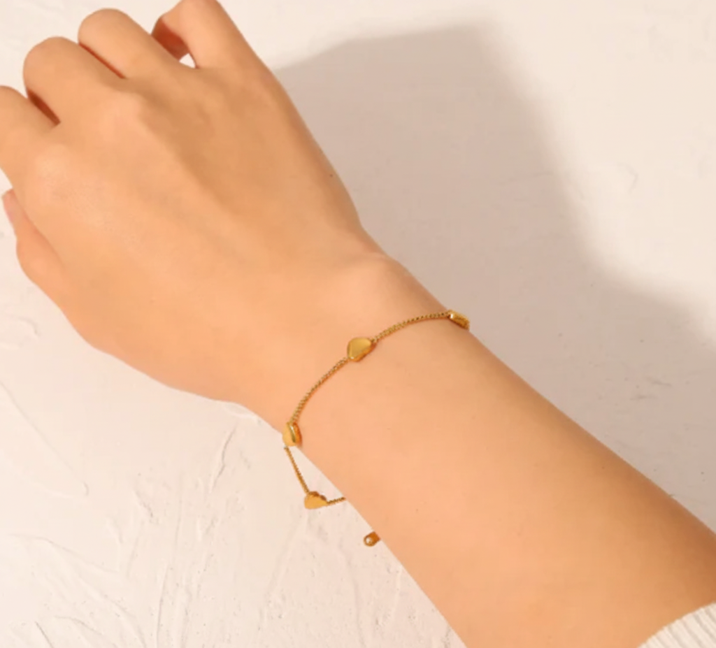 Sweet Heart Charm Bracelet