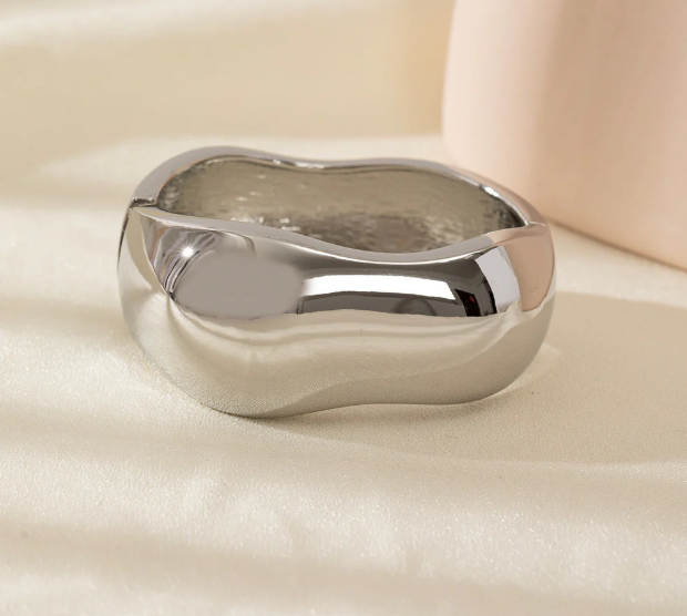 Mercury Ripple Stack Bracelet