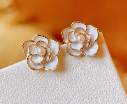 Pretty White Camellia Flowers Stud Earring