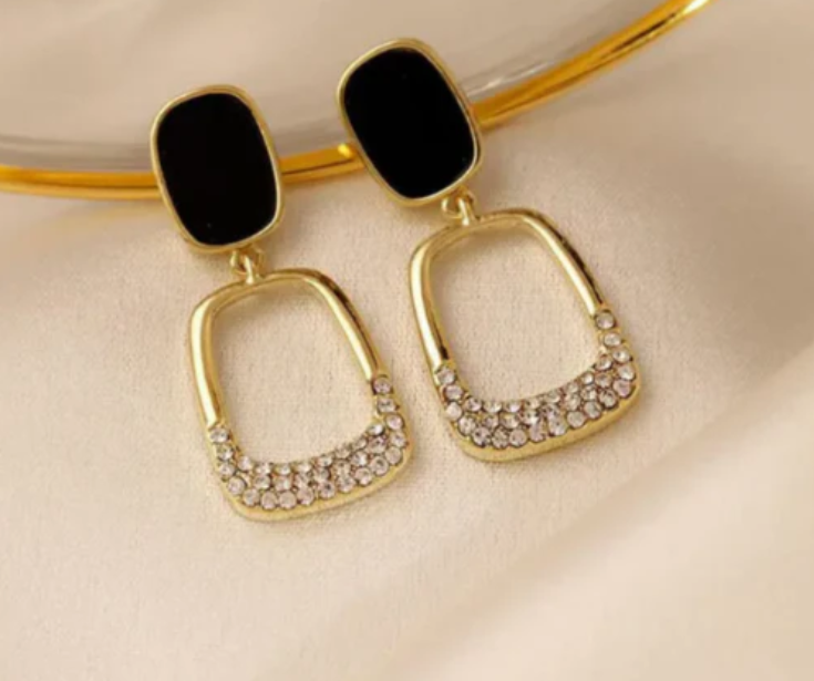 Vintage Gold Tone Rhinestone Black Enamel Oval Earring