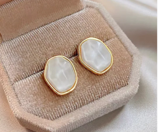 Water Ripple Effect Stud Earring