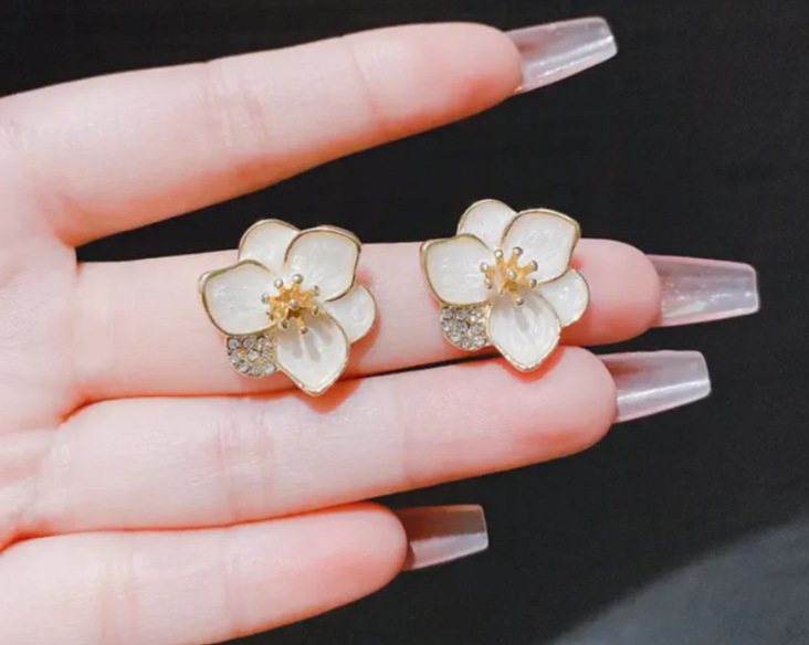White Enamel Flower Stud Earring