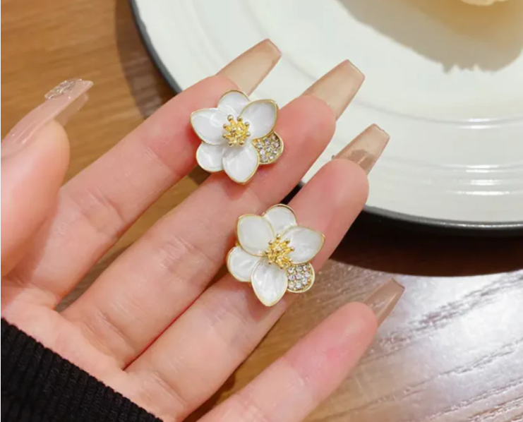 White Enamel Flower Stud Earring