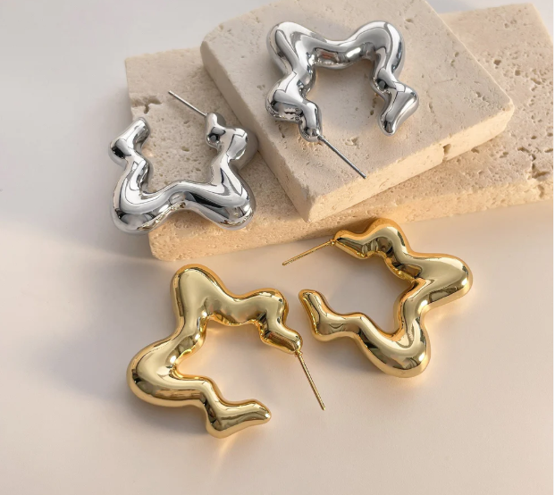 Kinetic Wave Earring