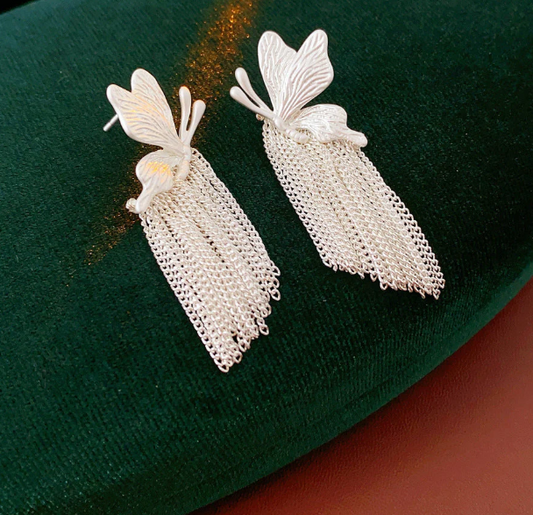 Psyche Tassel Earring