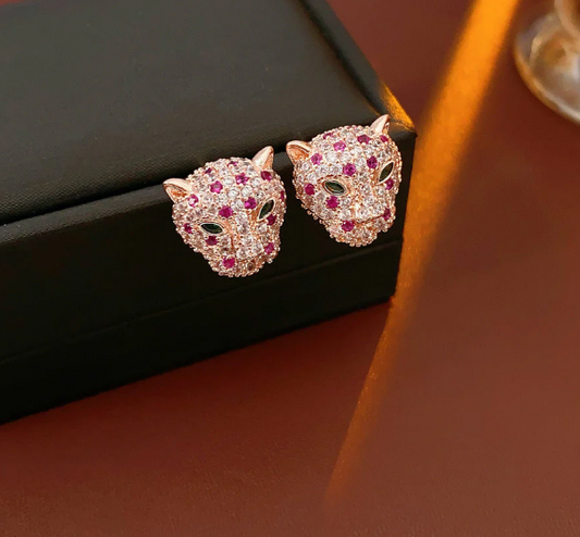 Felin Stud Earring