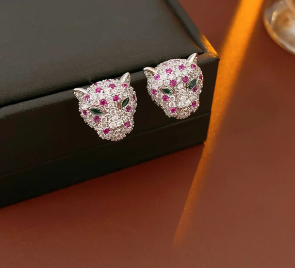 Felin Stud Earring