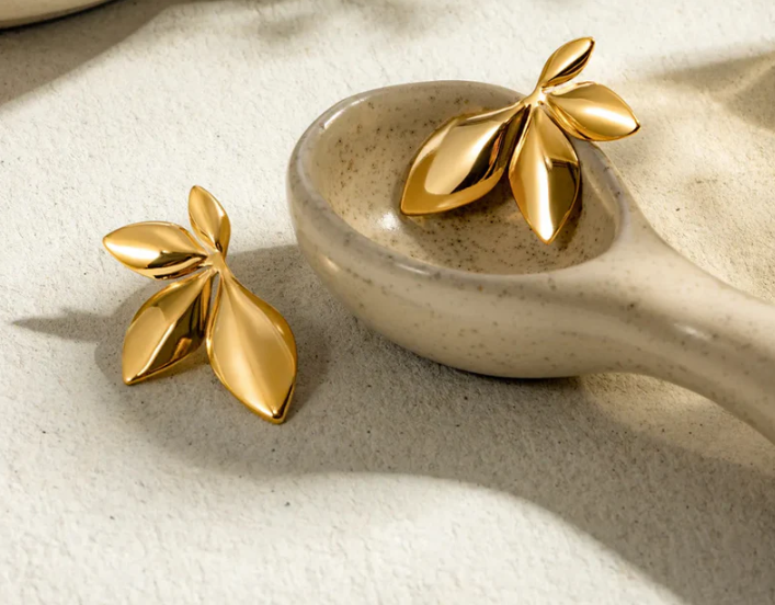 Gold Metal Leaf Style Studs Earring