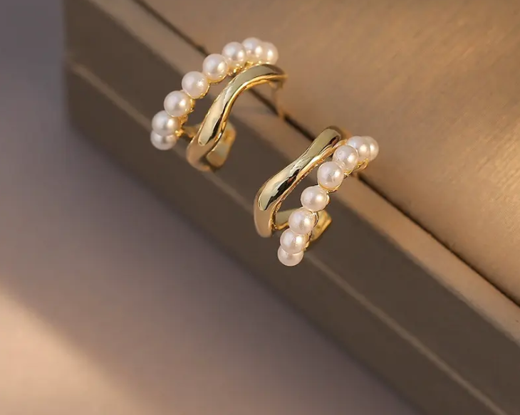 Elegant Dual Layer C Shape Pearl Hoop Earring