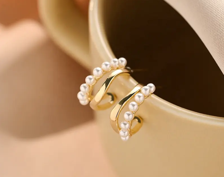 Elegant Dual Layer C Shape Pearl Hoop Earring