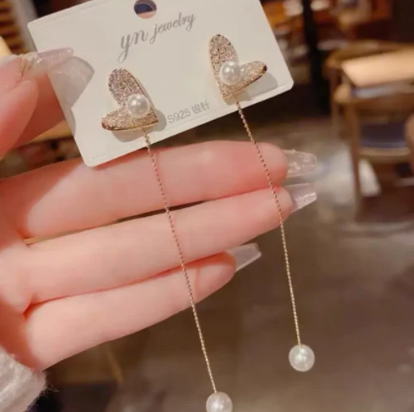 Pearl Crystal Heart Shaped Earring