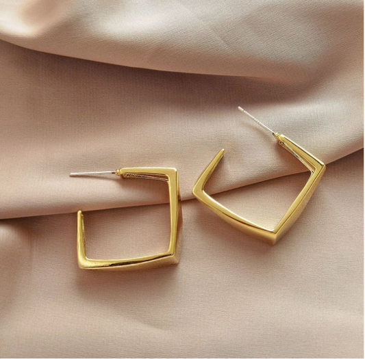 Scarlet Drop Textured Earring