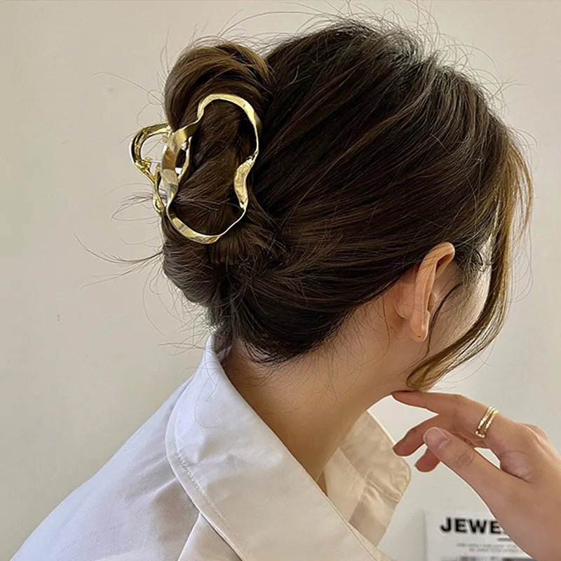 Irregular Line Metal Hairpin