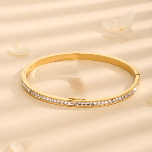 Elegant Circle 18K Gold Plated Bracelet