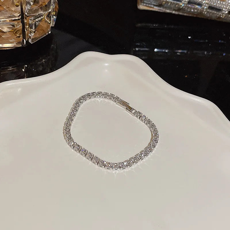 Rhinestone Chain-free Bracelet