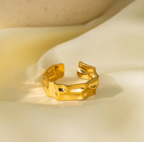 Irregular Shape Ring