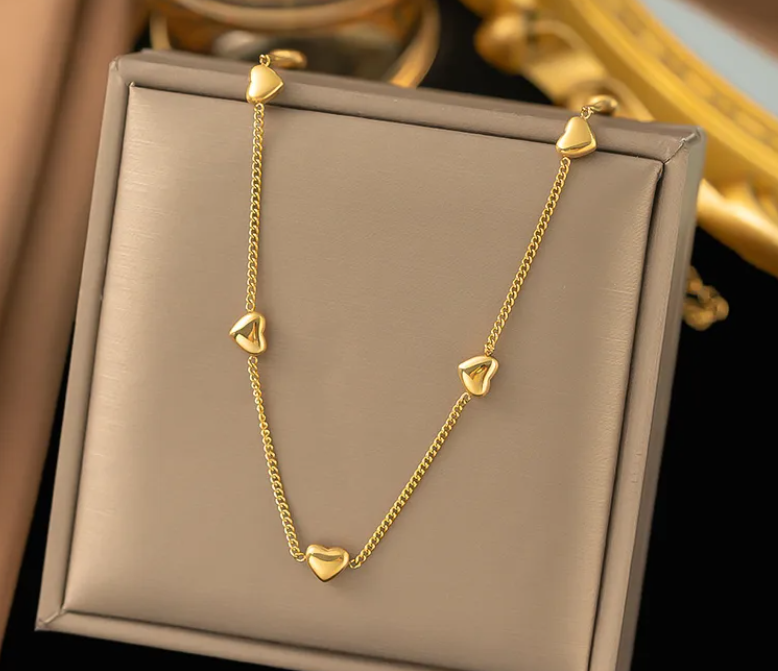 Eight Hearts Gold Plated Anti-Tarnish Necklace