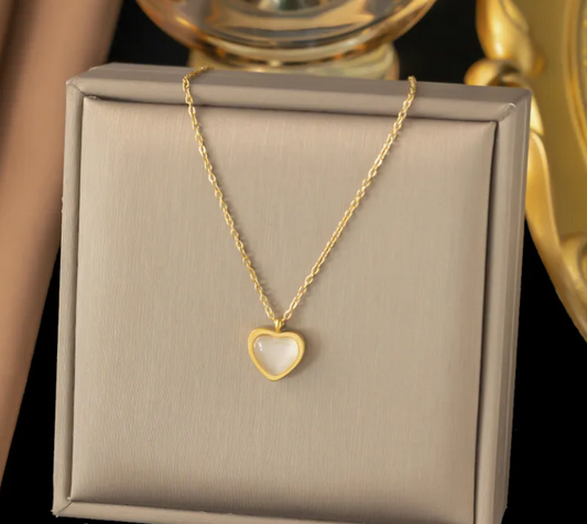 White Heart Anti-Tarnish and Gold Platted Necklace