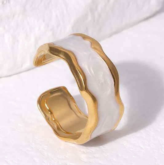 White 18k Gold Plated Anti-Tarnish Ring