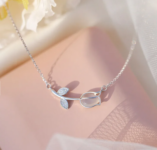 Silver Tulip Necklace