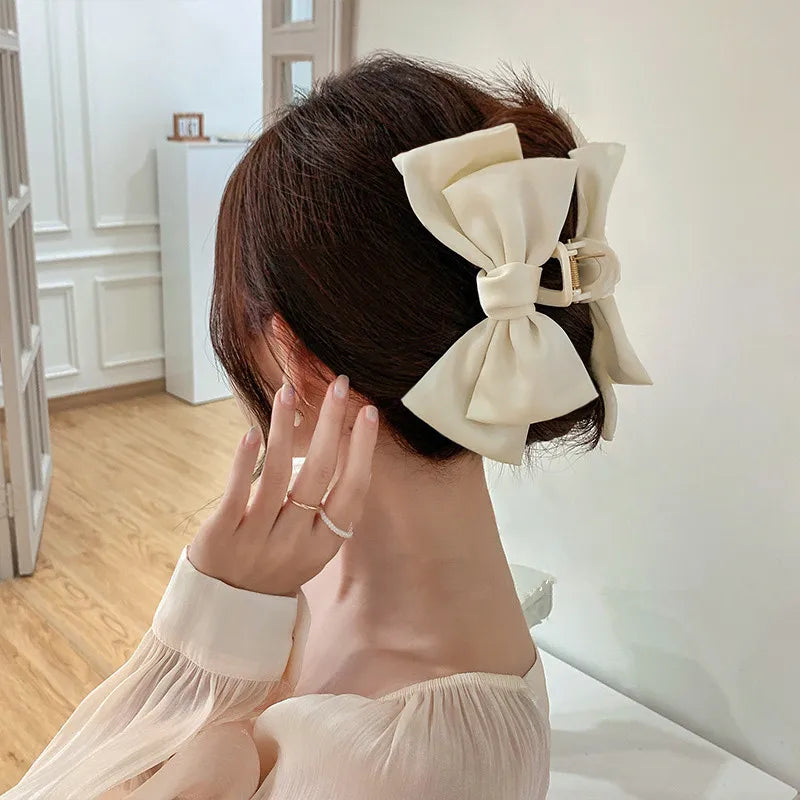 Bow Knot Arylic Hairpin